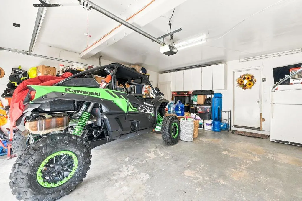 https://cdn.realtyfeed.com/cdn/127/307104739/64f2af4eaf46580d2cccb190d1b42e50.webp