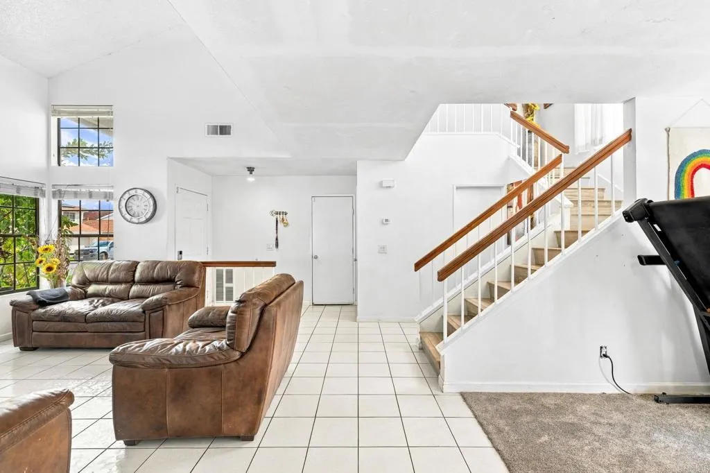 https://cdn.realtyfeed.com/cdn/127/307104739/d1b2b62ea65602173af7fec7f39eecbb.webp
