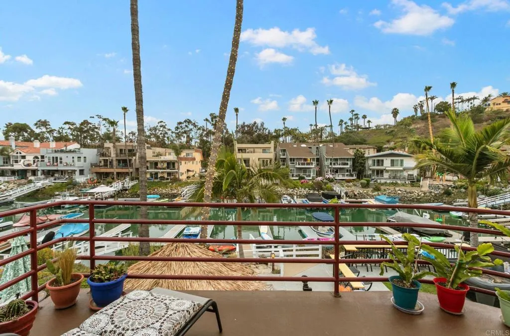 https://cdn.realtyfeed.com/cdn/127/307104779/afa0614a3c8c041396f9bc094d50ad0c.webp