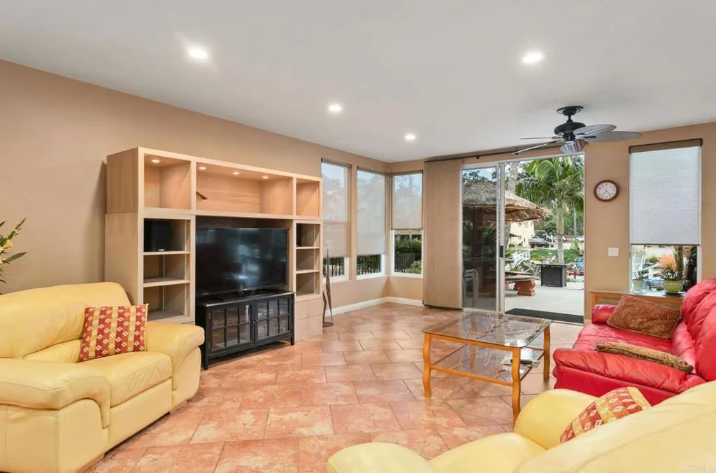 https://cdn.realtyfeed.com/cdn/127/307104779/e0c4909da15548e12d02b764b21ba4cf.webp