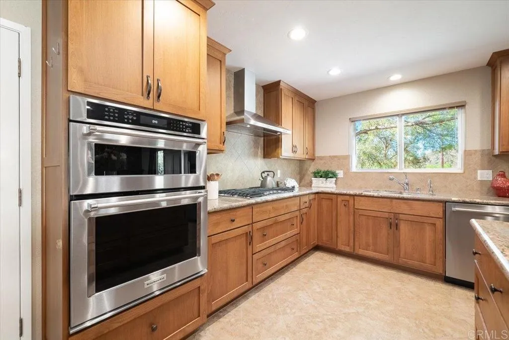 24360 Rutherford Road, Ramona, CA 92065 24360 Rutherford Road, Ramona, CA 92065