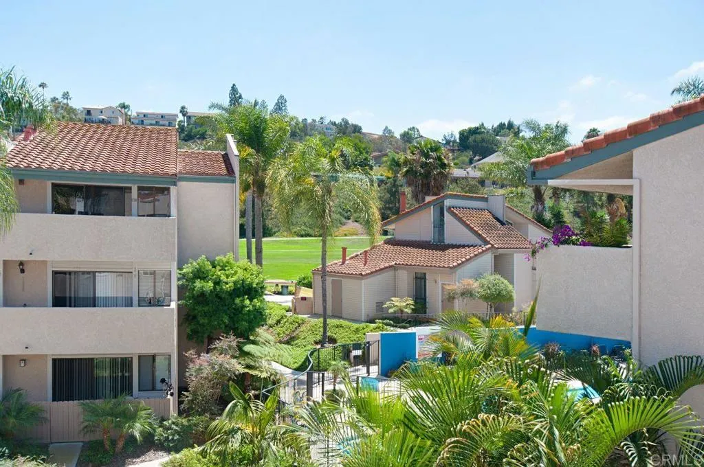 2607 Pirineos Way, #114, Carlsbad, CA 92009