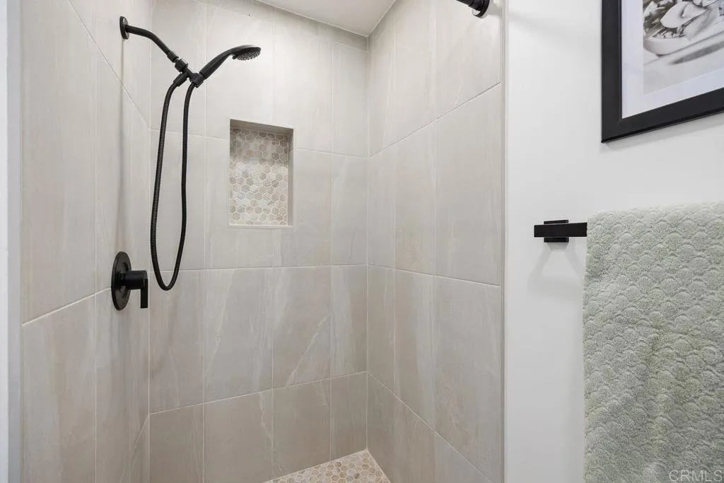 2607 Pirineos Way, #114, Carlsbad, CA 92009