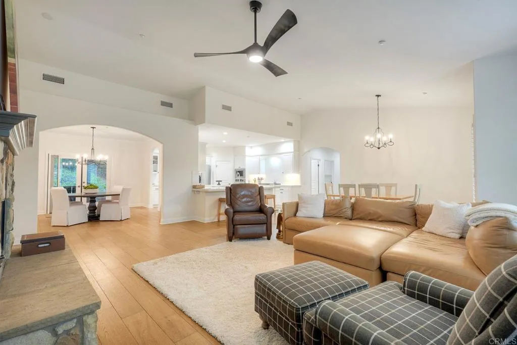 2710 Gird Road, Fallbrook, CA 92028