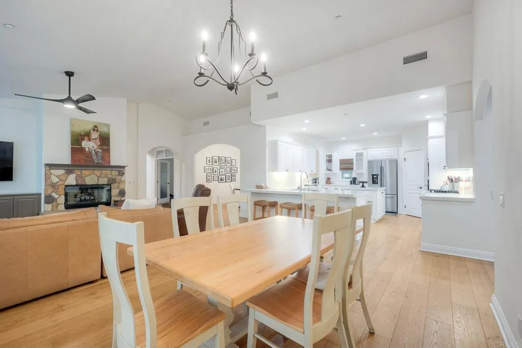 2710 Gird Road, Fallbrook, CA 92028