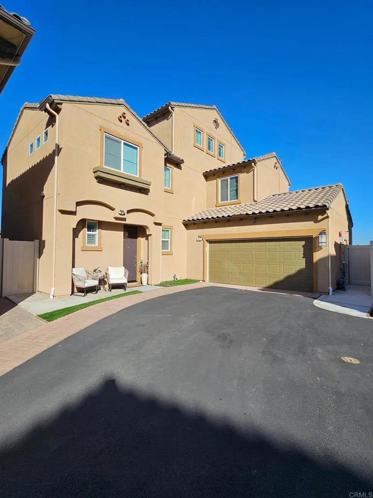 1521 CARPINTERIA Street, Chula Vista, CA 91913