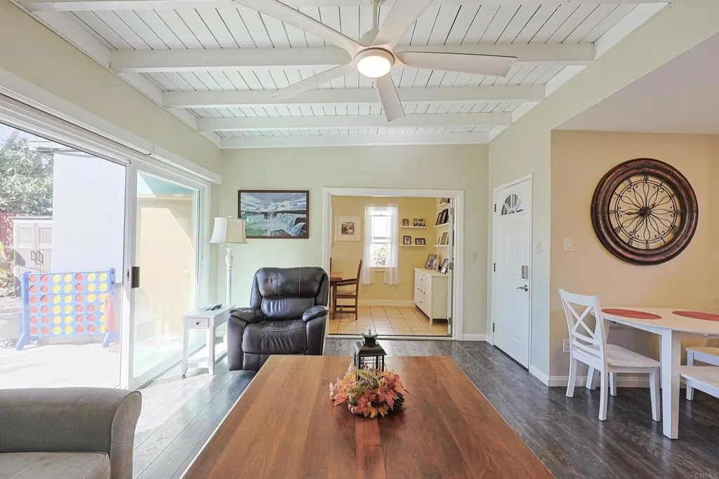 2274 Ediinburg, Cardiff By The Sea, CA 92007 2274 Ediinburg, Cardiff By The Sea, CA 92007