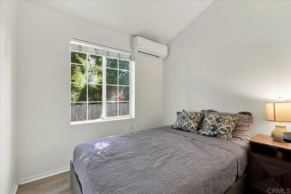 1017-19 33rd Street, San Diego, CA 92102 1017-19 33rd Street, San Diego, CA 92102