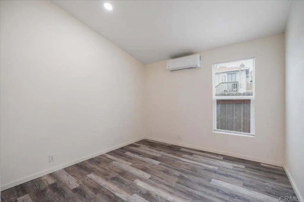 1017-19 33rd Street, San Diego, CA 92102 1017-19 33rd Street, San Diego, CA 92102