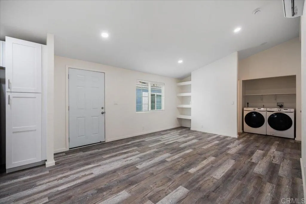 1017-19 33rd Street, San Diego, CA 92102 1017-19 33rd Street, San Diego, CA 92102