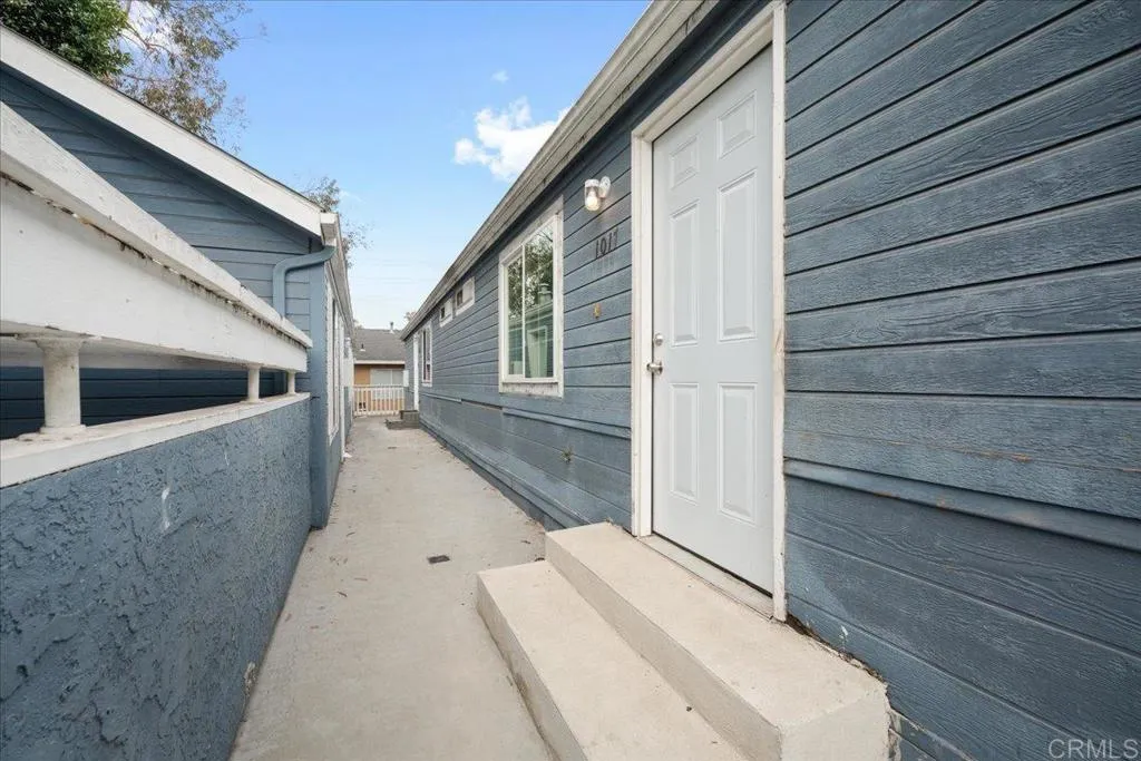 1017-19 33rd Street, San Diego, CA 92102 1017-19 33rd Street, San Diego, CA 92102