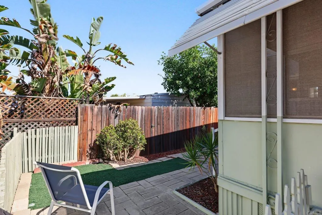 https://cdn.realtyfeed.com/cdn/127/307105083/08869b3fb637cf67ec779281babafab0.webp
