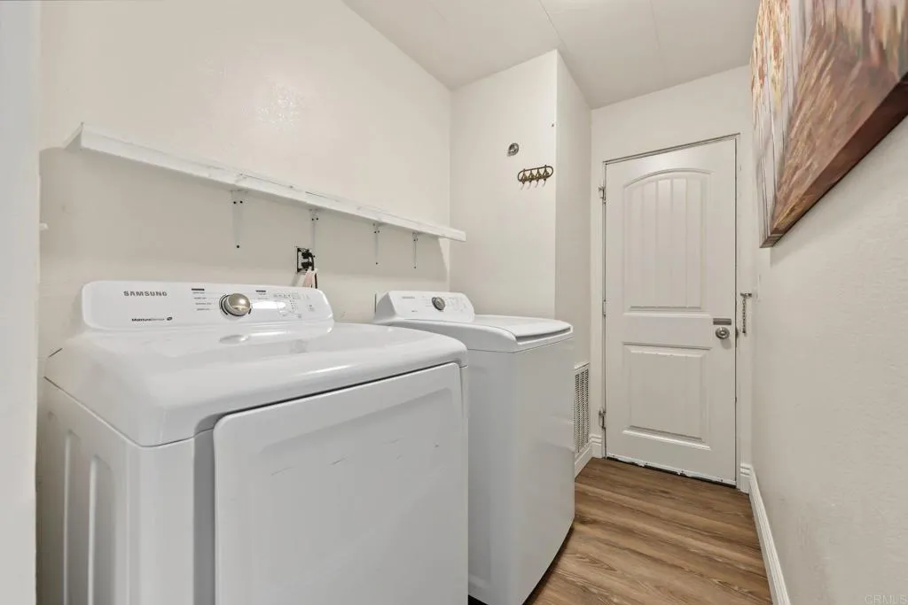 https://cdn.realtyfeed.com/cdn/127/307105083/114020ba35db50fb8dd29741fc8b466f.webp