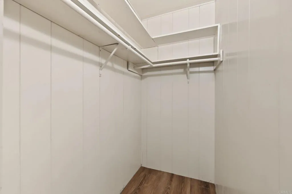 https://cdn.realtyfeed.com/cdn/127/307105083/7255806edcfd74a5c6dc053bc61a9d98.webp