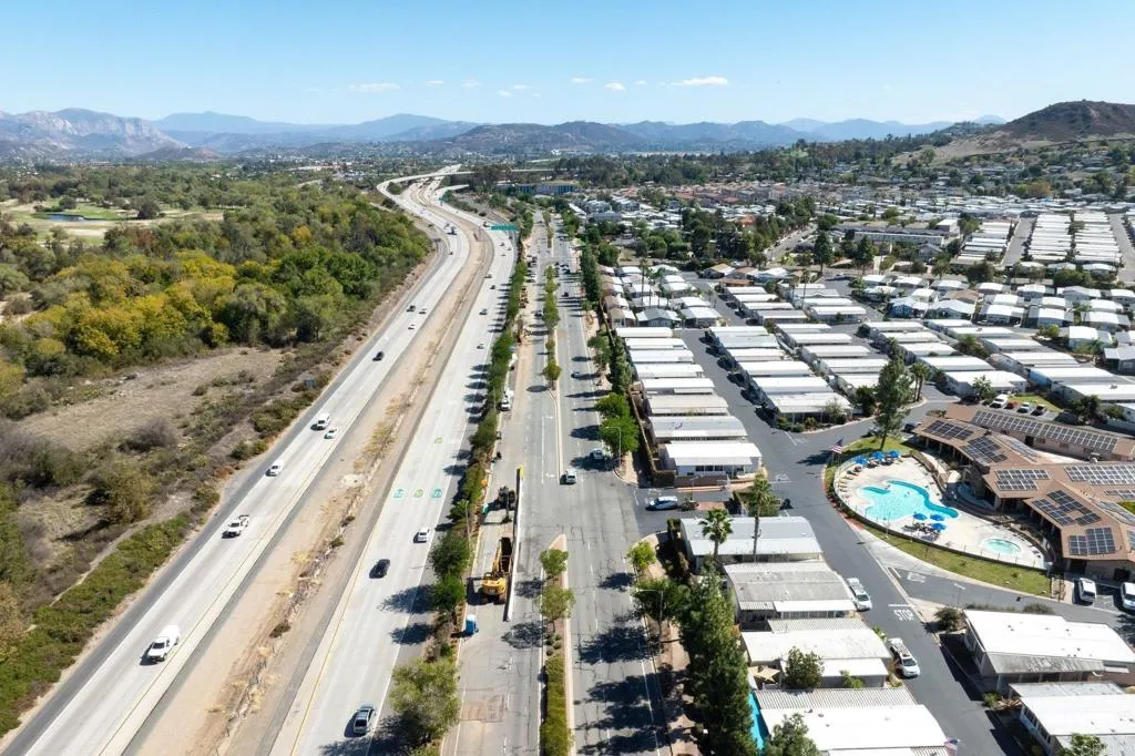https://cdn.realtyfeed.com/cdn/127/307105083/9ab93ec89d3739b3ebe5cd9f2c939595.webp