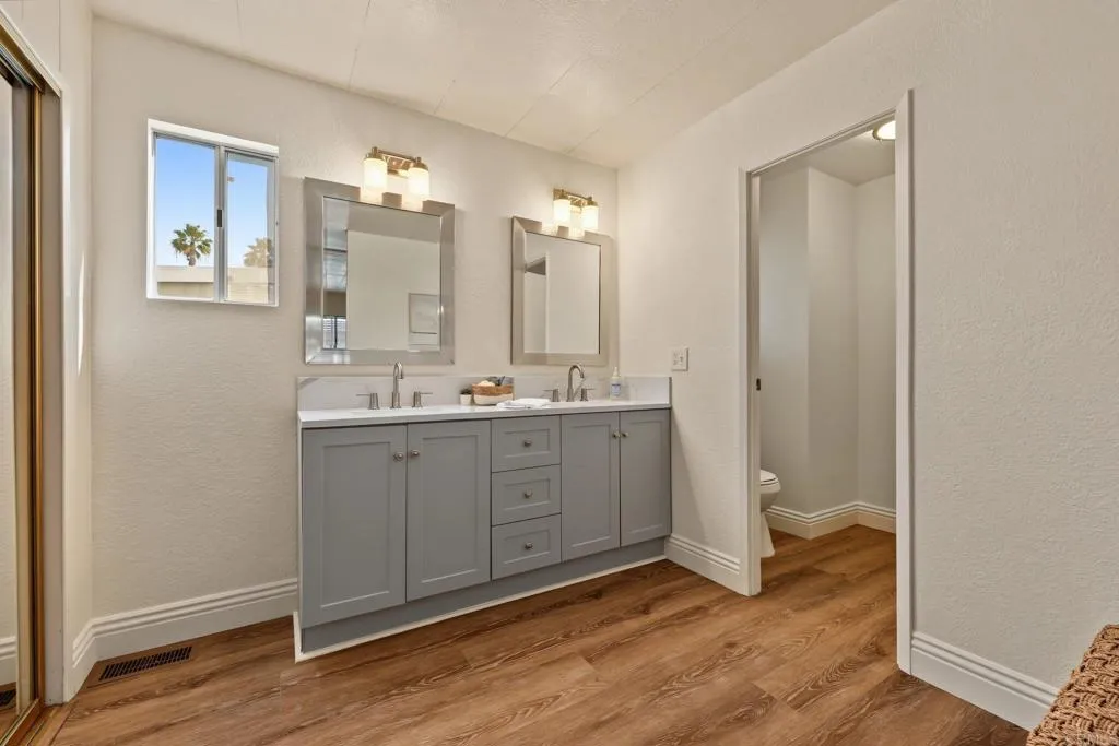 https://cdn.realtyfeed.com/cdn/127/307105083/bb14bd2ec87da10622b34513321cf7cb.webp