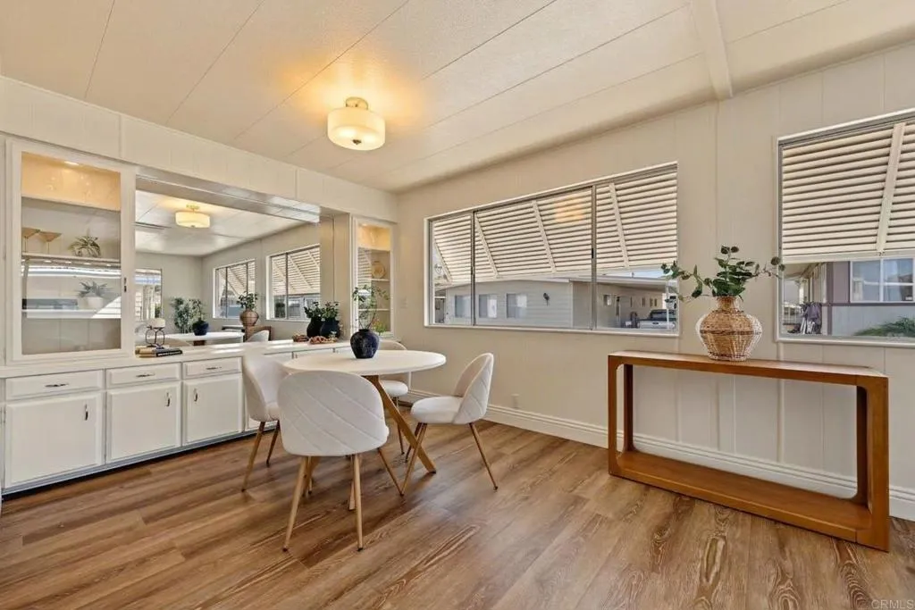 https://cdn.realtyfeed.com/cdn/127/307105083/eb918c90516586b418c6ba0aab29e6e3.webp