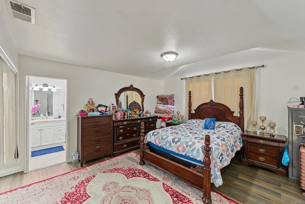 846 Friendly Cir, El Cajon, CA 92021