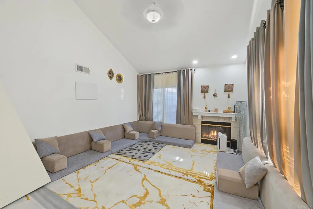 846 Friendly Cir, El Cajon, CA 92021