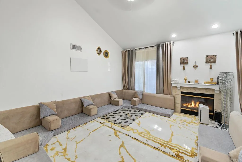 846 Friendly Cir, El Cajon, CA 92021