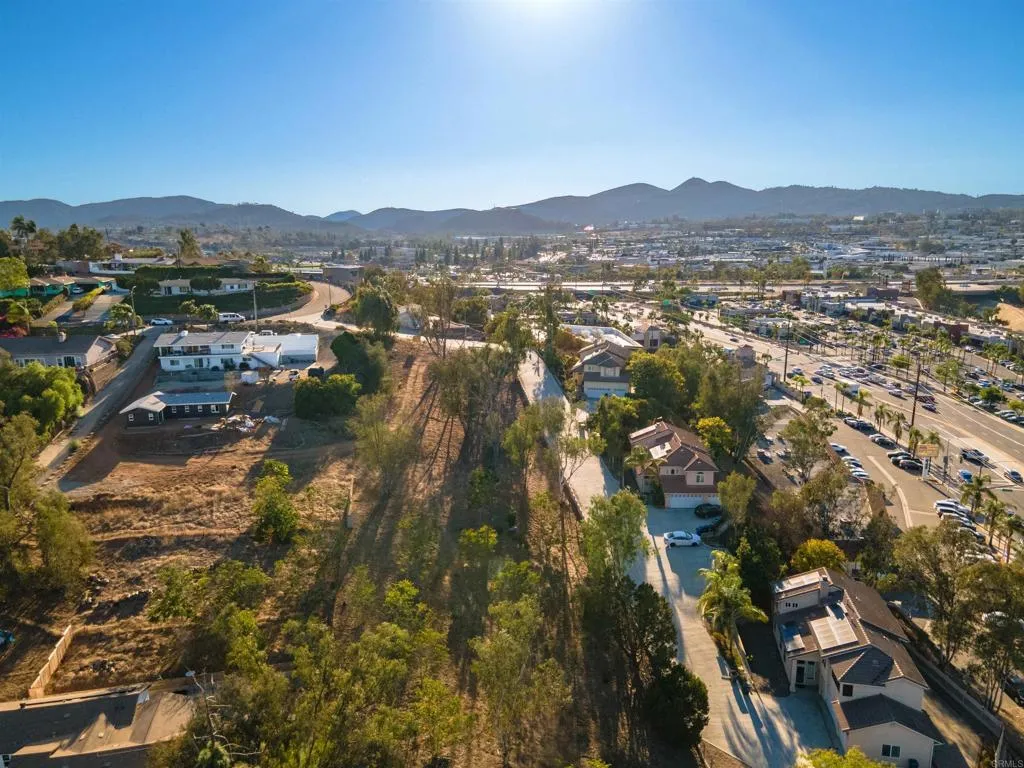 209 N Tulip, Escondido, CA 92025 209 N Tulip, Escondido, CA 92025
