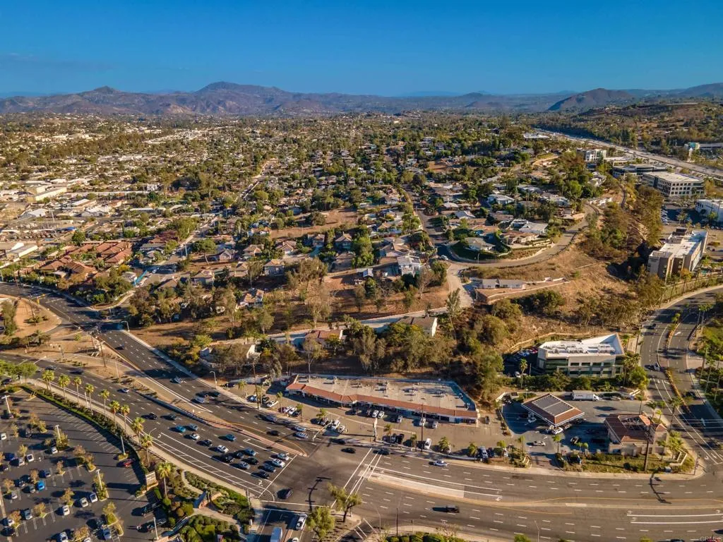 209 N Tulip, Escondido, CA 92025 209 N Tulip, Escondido, CA 92025