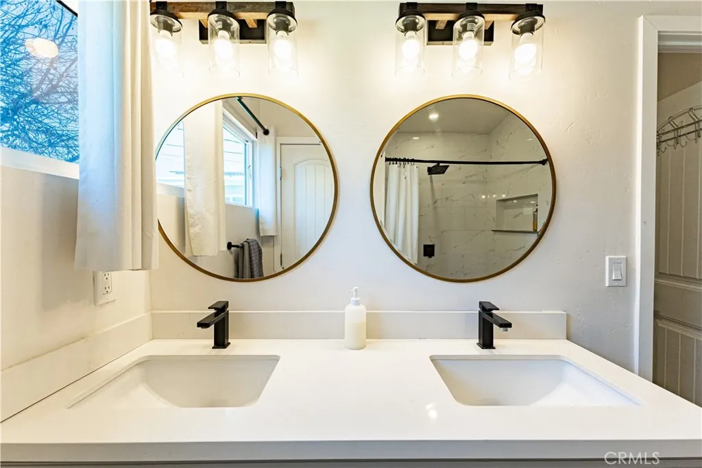 https://cdn.realtyfeed.com/cdn/127/307105303/2a4c772b3d06bd9207f801aa9f070a72.webp