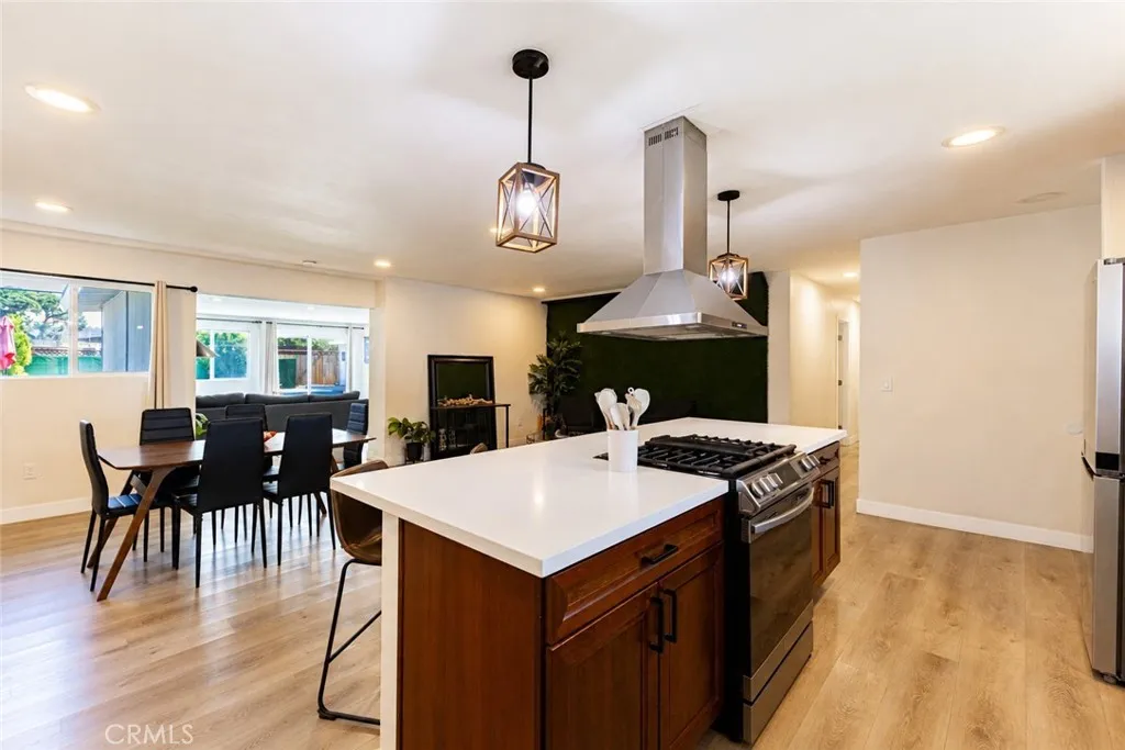 https://cdn.realtyfeed.com/cdn/127/307105303/4bdf6865874160199683e52e8ac8ac2b.webp