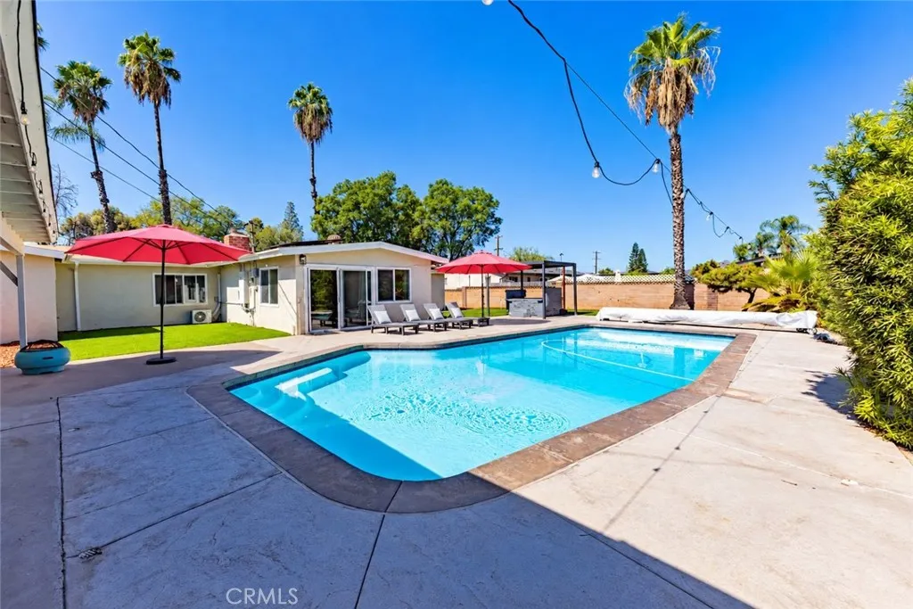 https://cdn.realtyfeed.com/cdn/127/307105303/c40a8dac89c7985e5c413723ba6d92d5.webp