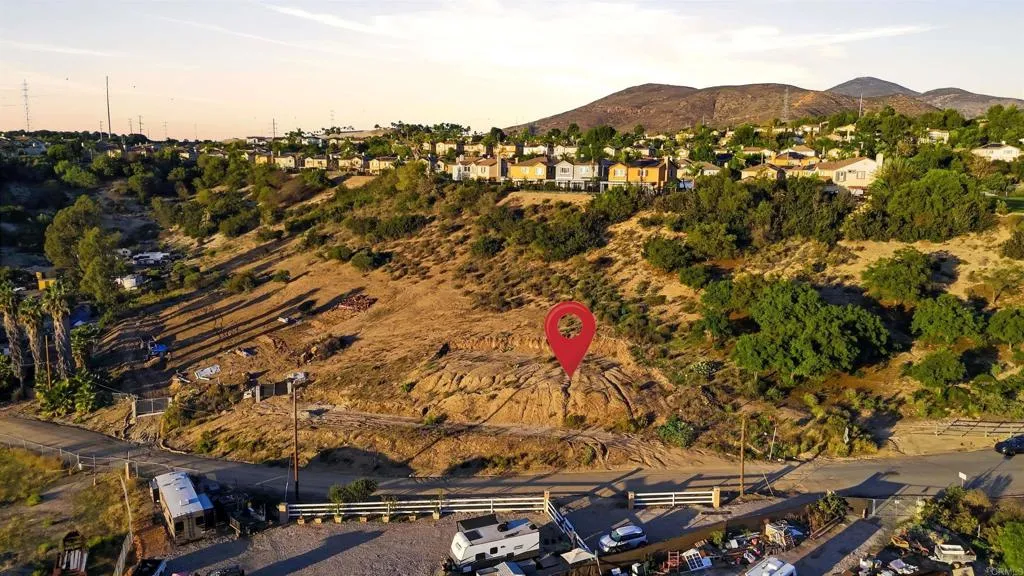 9986 Proctor Valley, Chula Vista, CA 91914 9986 Proctor Valley, Chula Vista, CA 91914
