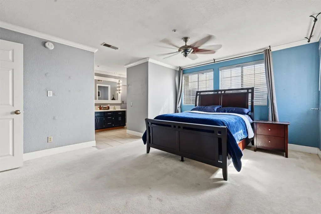 1617 La Presa Avenue, Spring Valley, CA 91977