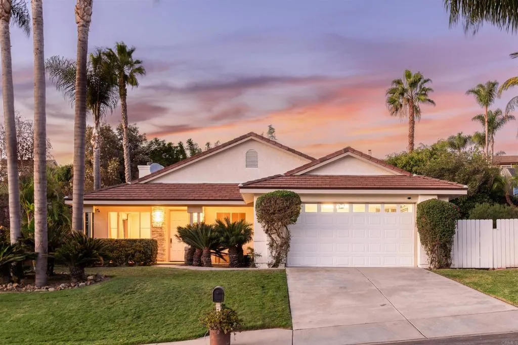 2614 Unicornio Street, Carlsbad, CA 92009
