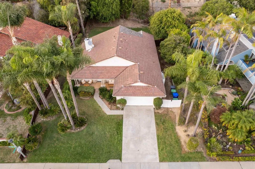 2614 Unicornio Street, Carlsbad, CA 92009