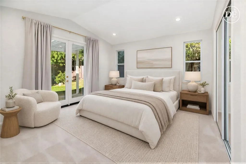 2614 Unicornio Street, Carlsbad, CA 92009