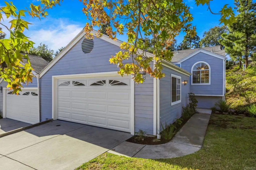 2035 Mountain Vista Way, Oceanside, CA 92054