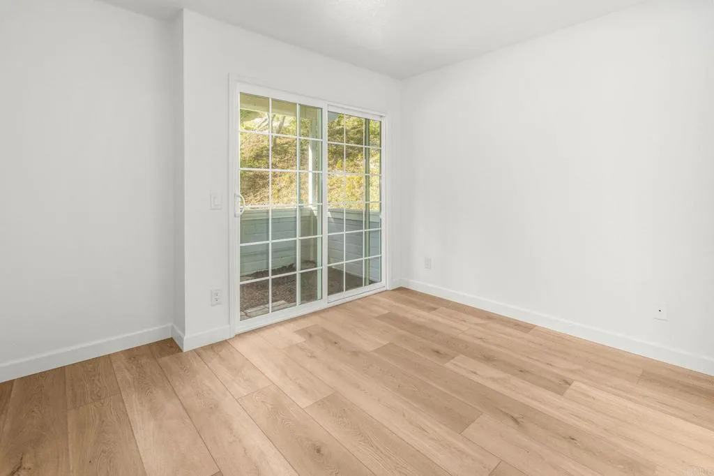 2035 Mountain Vista Way, Oceanside, CA 92054