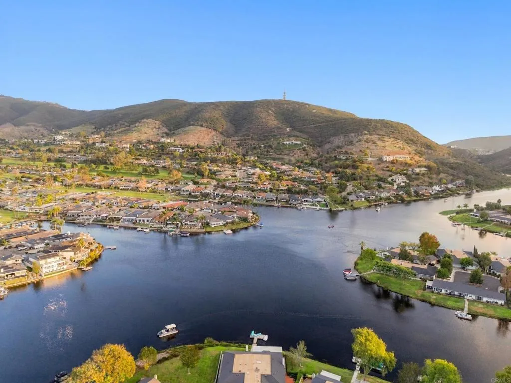 1530 Camino Linda Drive, San Marcos, CA 92078 1530 Camino Linda Drive, San Marcos, CA 92078