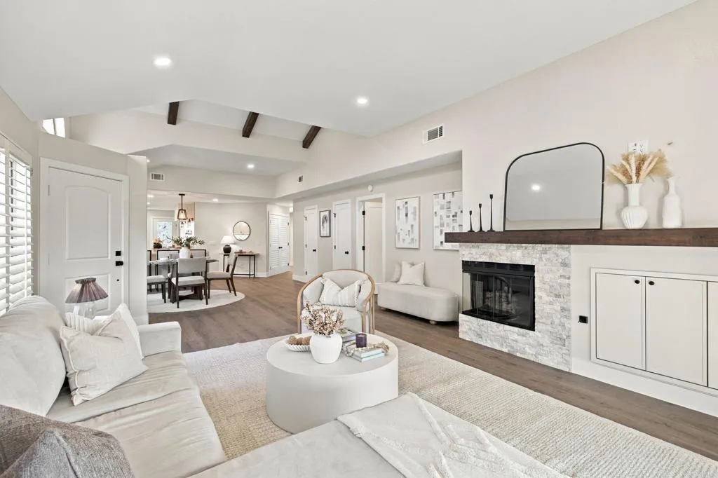 1530 Camino Linda Drive, San Marcos, CA 92078 1530 Camino Linda Drive, San Marcos, CA 92078