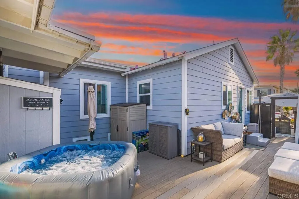 4825 W Point Loma Bvd, San Diego, CA 92107 4825 W Point Loma Bvd, San Diego, CA 92107