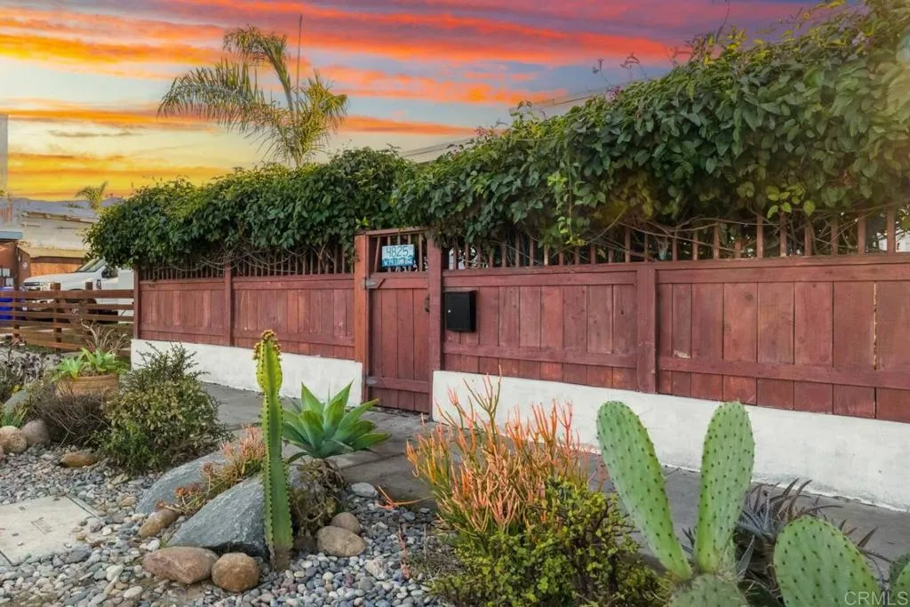 4825 W Point Loma Bvd, San Diego, CA 92107 4825 W Point Loma Bvd, San Diego, CA 92107