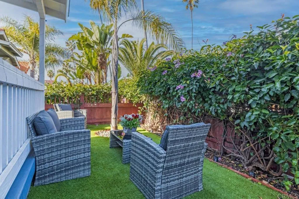 4825 W Point Loma Bvd, San Diego, CA 92107 4825 W Point Loma Bvd, San Diego, CA 92107