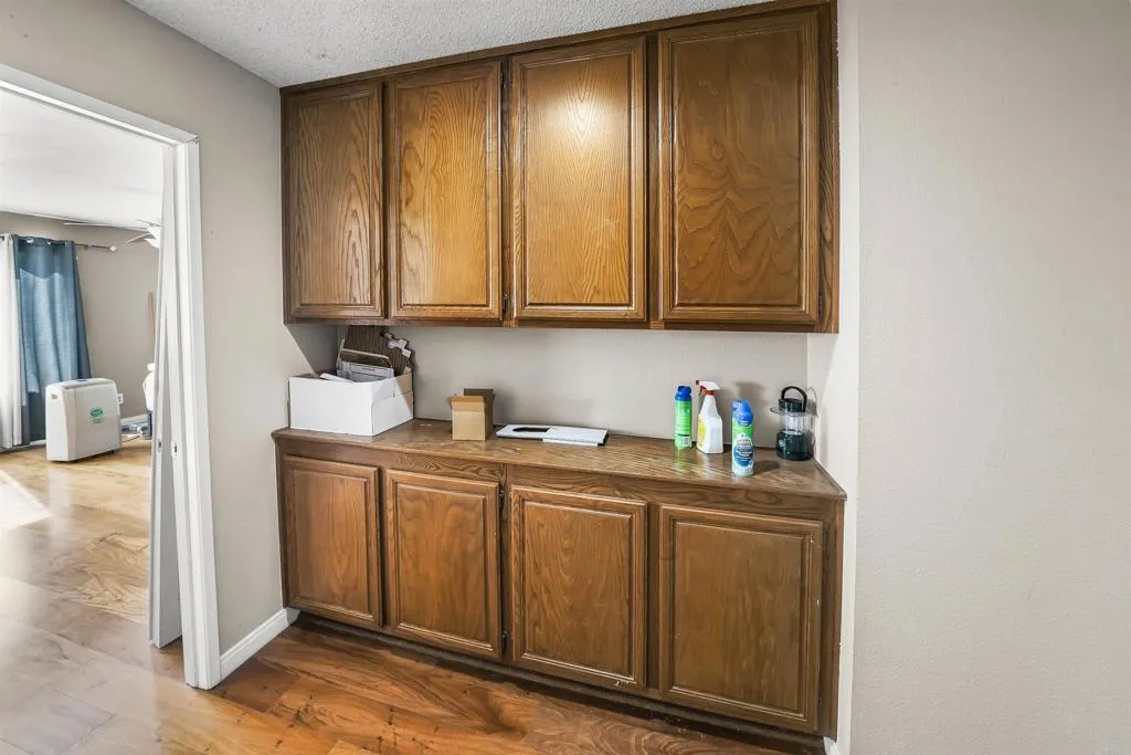7695 Northrup Place, San Diego, CA 92126 AI/Photo enhancement disclaimer: All/some of the listing images have been digitally enhanced using