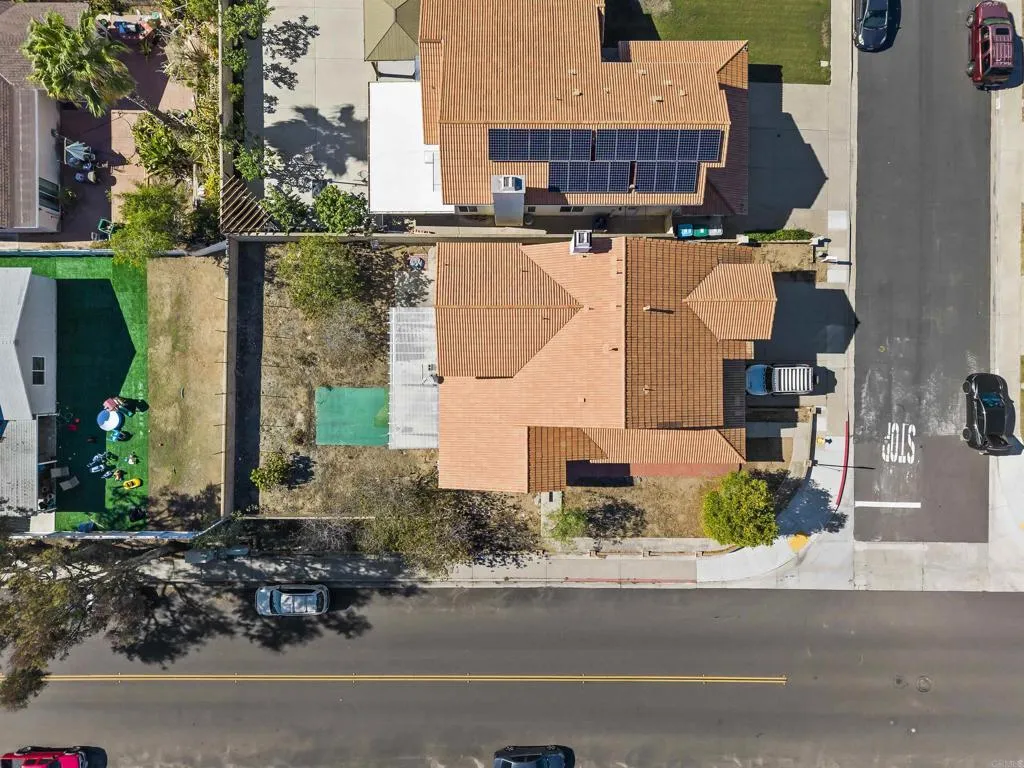 7695 Northrup Place, San Diego, CA 92126 AI/Photo enhancement disclaimer: All/some of the listing images have been digitally enhanced using