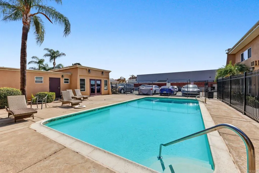 1321 Greenfield Drive, #16, El Cajon, CA 92021