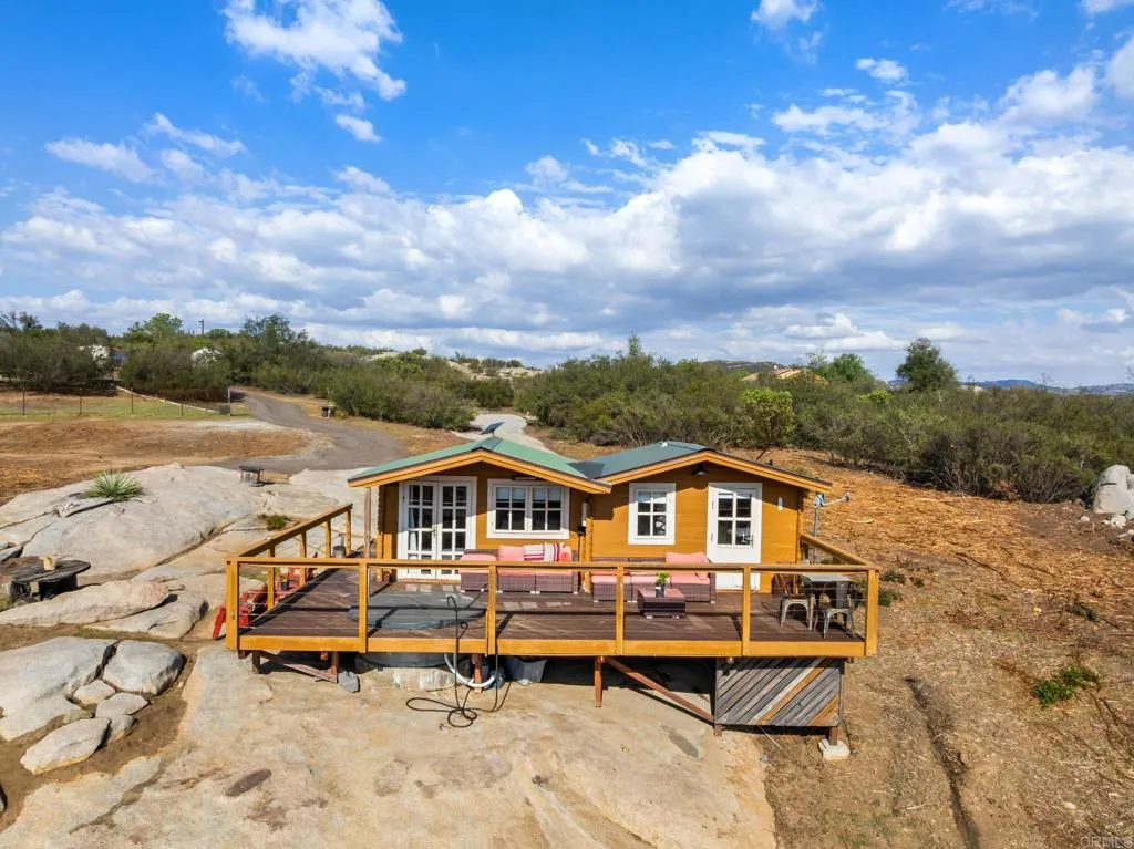 26671 Littlepage Lane, Ramona, CA 92065