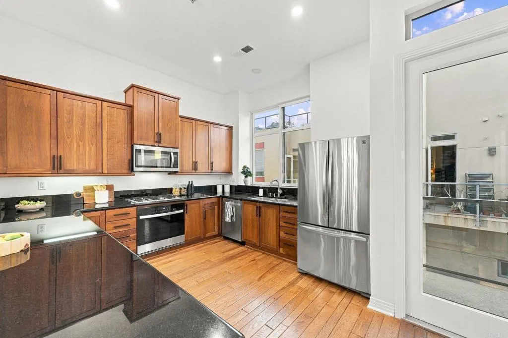 435 S Cleveland Street, #102, Oceanside, CA 92054 435 S Cleveland Street, #102, Oceanside, CA 92054
