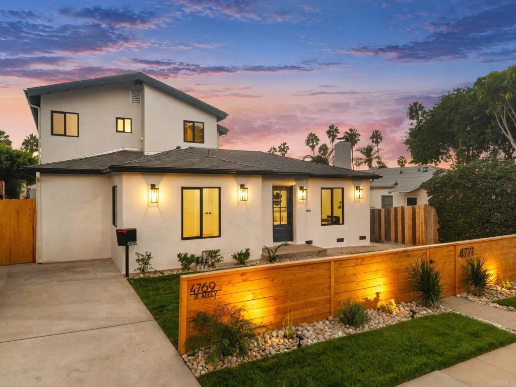 Front home - 4771 Del Mar