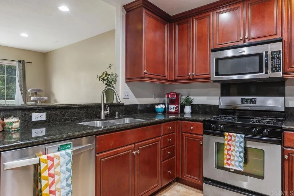 5533 Old Ranch Rd, #52, Oceanside, CA 92057