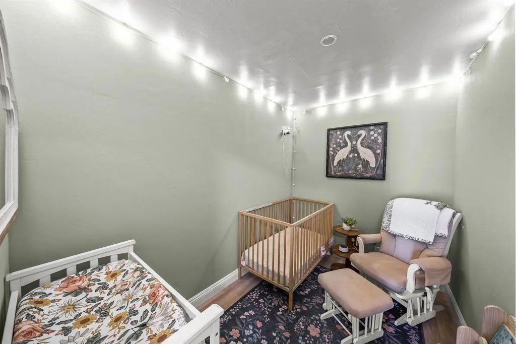 870 Linda Lane, San Marcos, CA 92069 870 Linda Lane, San Marcos, CA 92069