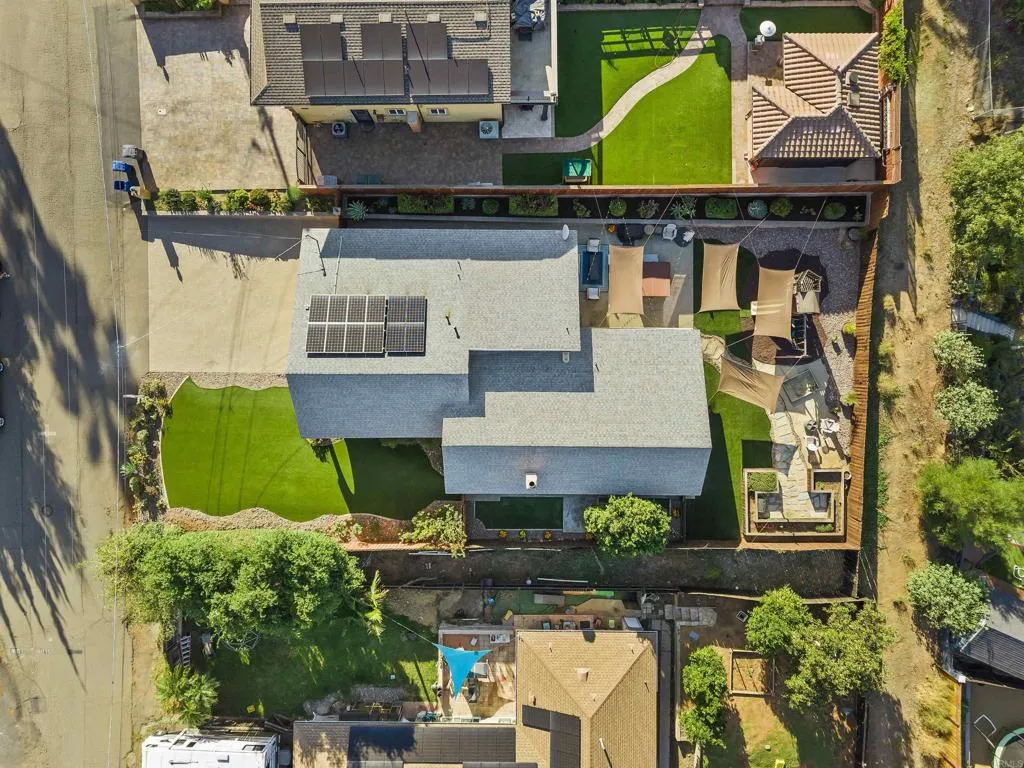 870 Linda Lane, San Marcos, CA 92069 870 Linda Lane, San Marcos, CA 92069